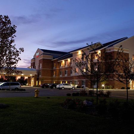 Fairfield Inn And Suites Flint Fenton Exterior photo